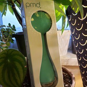 PMD Clean Smart Facial Cleansing Device in Teal